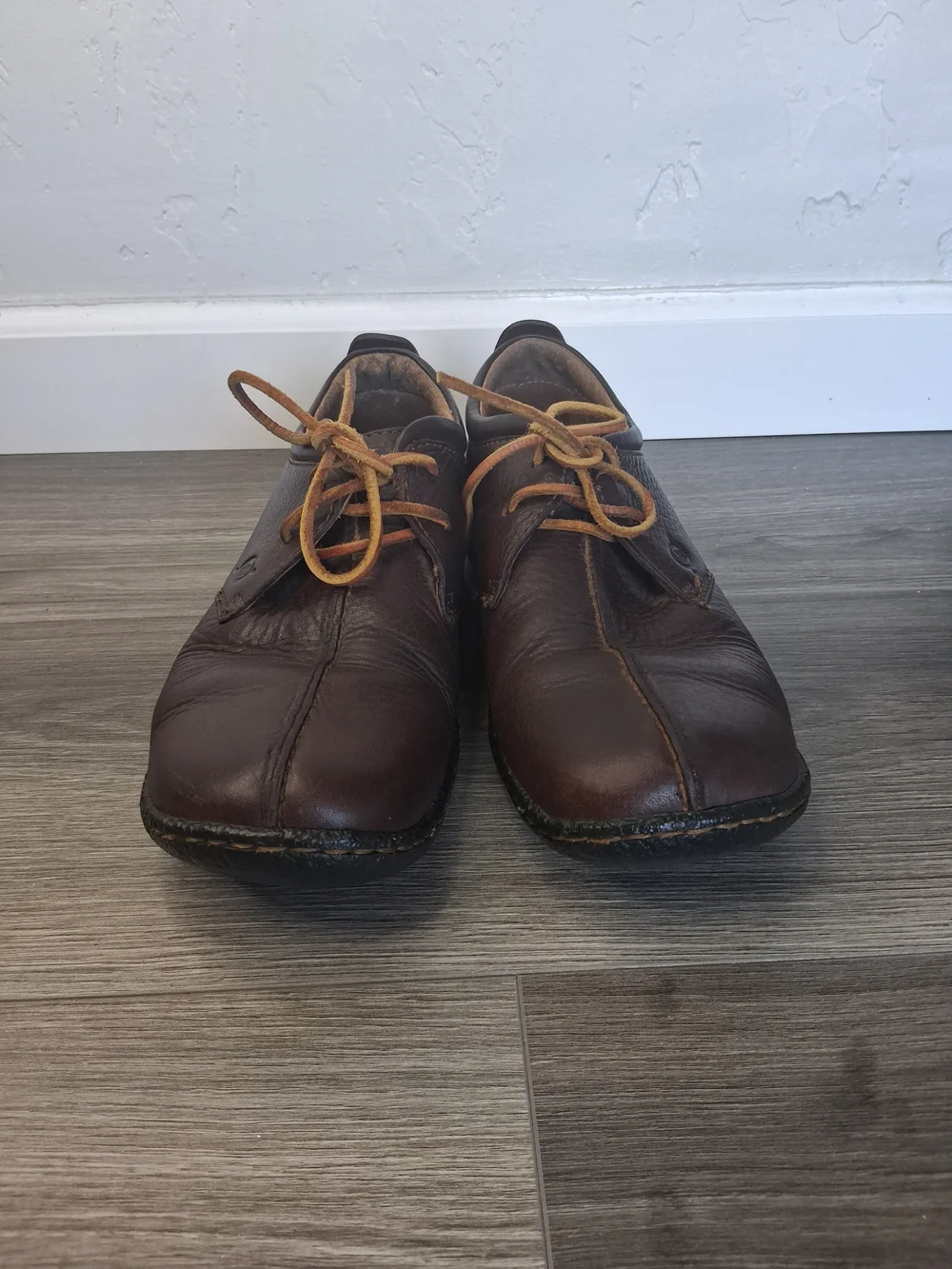 Born Women's Brown Leather Oxford Comfort Shoes Size 8.5 US 40 Handcrafted Lace